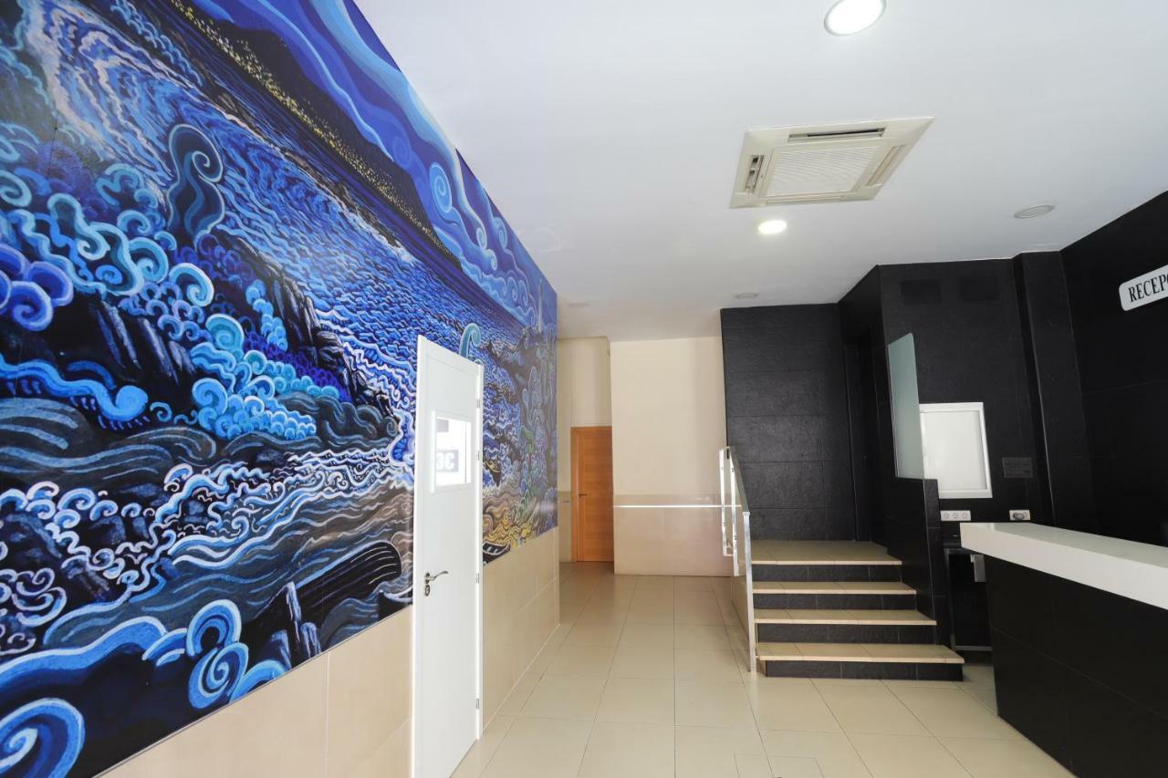 Hostal La Campana La Línea de la Concepción エクステリア 写真