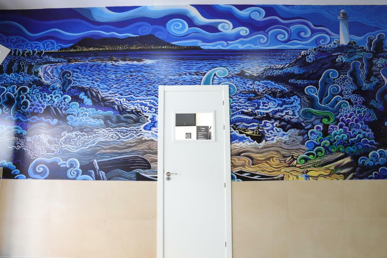 Hostal La Campana La Línea de la Concepción エクステリア 写真