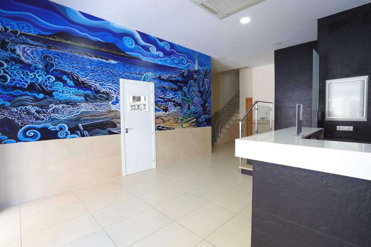 Hostal La Campana La Línea de la Concepción エクステリア 写真